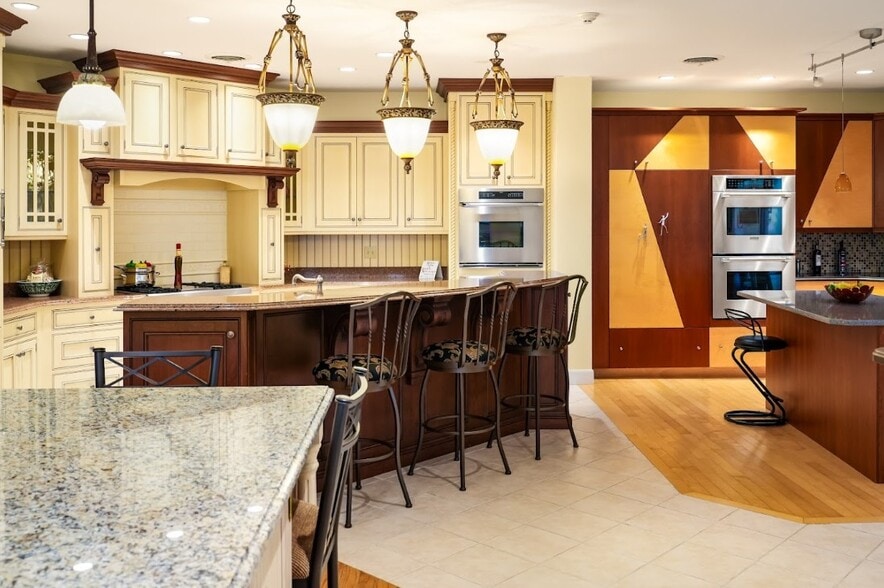 More Photos Of 1291 Worcester Rd, Framingham Office For Sale