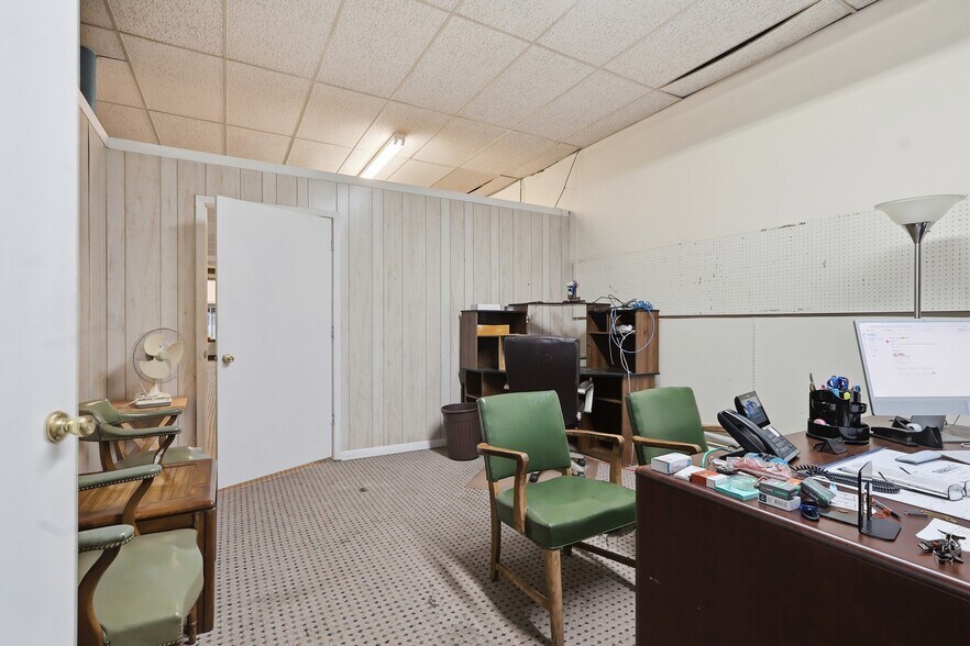 More Photos Of 112 Quitman St, Pittsburg General Retail For Sale