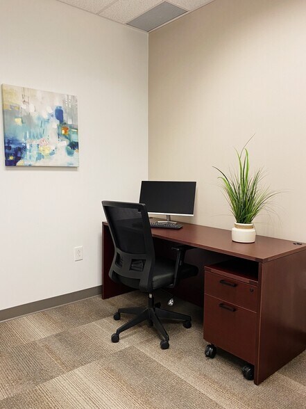 More Photos Of 4235 Hillsboro Pike, Nashville Office For Sale