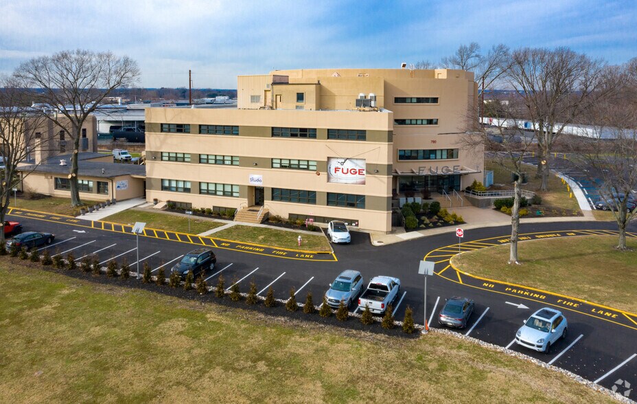 Primary Photo Of 780 Falcon Cir, Warminster Loft Creative Space For Lease
