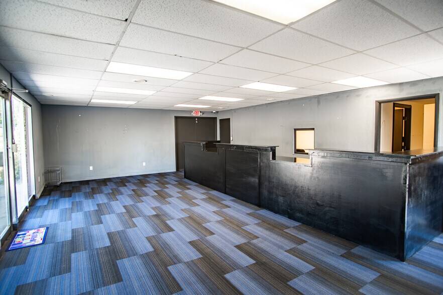 More Photos Of 1218 E Magnolia Ave, Knoxville Freestanding For Lease