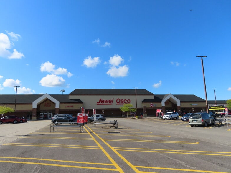 More Photos Of 115-237 Irving Park Rd, Streamwood Unknown For Lease