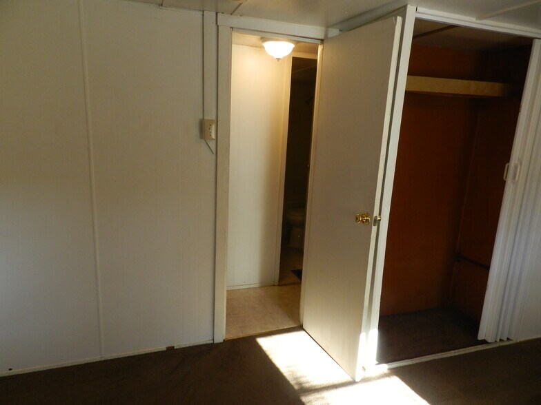 More Photos Of 17663 Vierra Canyon Rd, Salinas Manufactured Housing Mobile Home Park For Sale