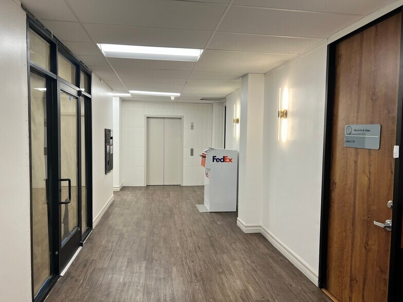 More Photos Of 7500 Viscount Blvd, El Paso Medical For Lease