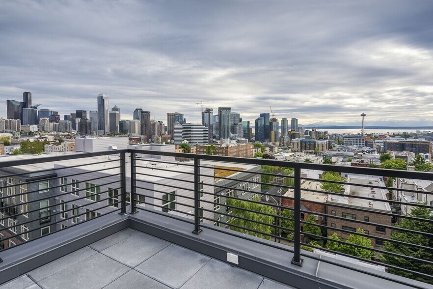 More Photos Of 215 Boylston Ave E, Seattle Apartments For Sale