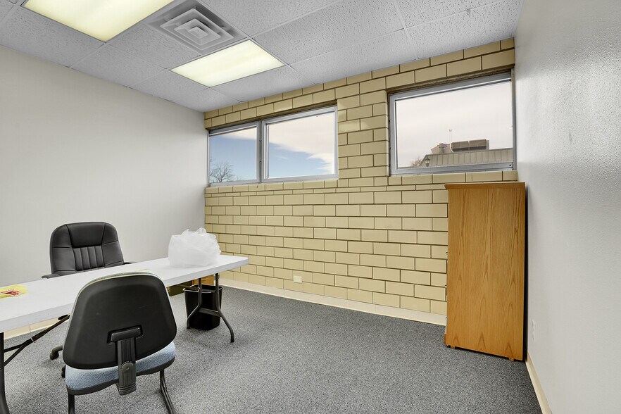 More Photos Of 330 Park Ave, Fort Lupton Office For Lease