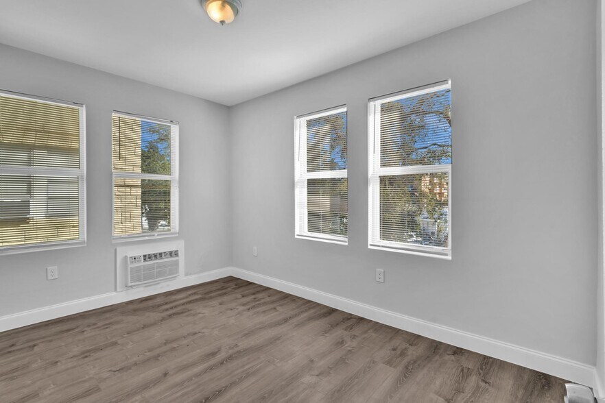 More Photos Of 1142 SW 4th St, Miami Apartments For Sale