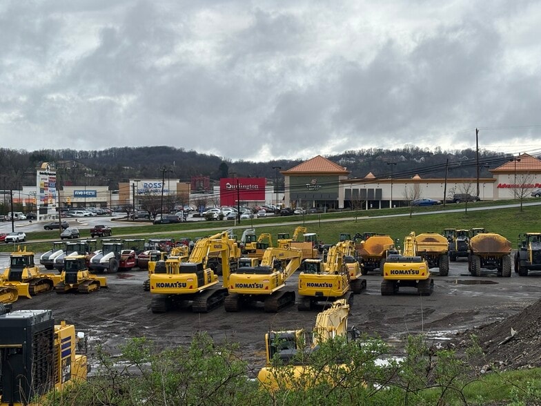 More Photos Of 550 Mayer St, Bridgeville Warehouse For Sale