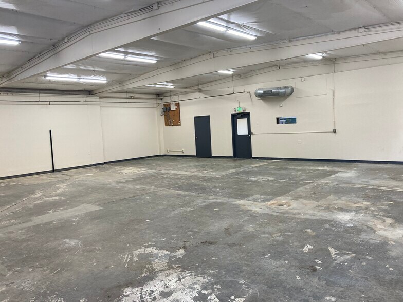 More Photos Of 845 E 2nd St, Reno Flex For Lease
