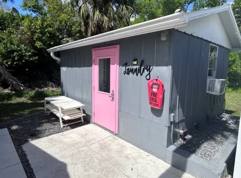 More Photos Of 22968 Bayshore Rd, Port Charlotte Hospitality For Sale