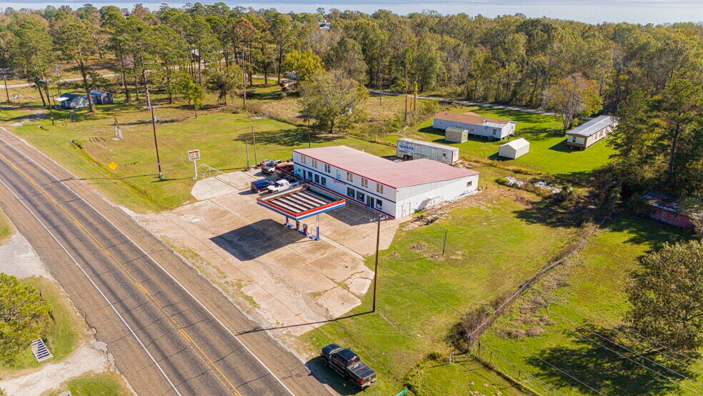 More Photos Of 9510 US Highway 190 E, Pointblank Convenience Store For Sale