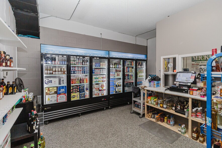 More Photos Of 3117 E 13th St, Wichita Freestanding For Sale