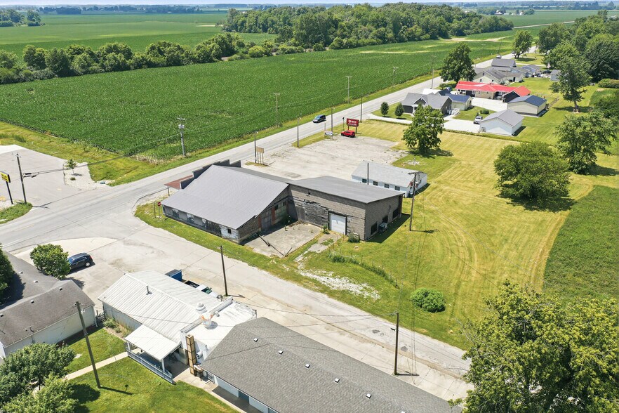 More Photos Of 7874 E State Road 28, Elwood Flex For Sale