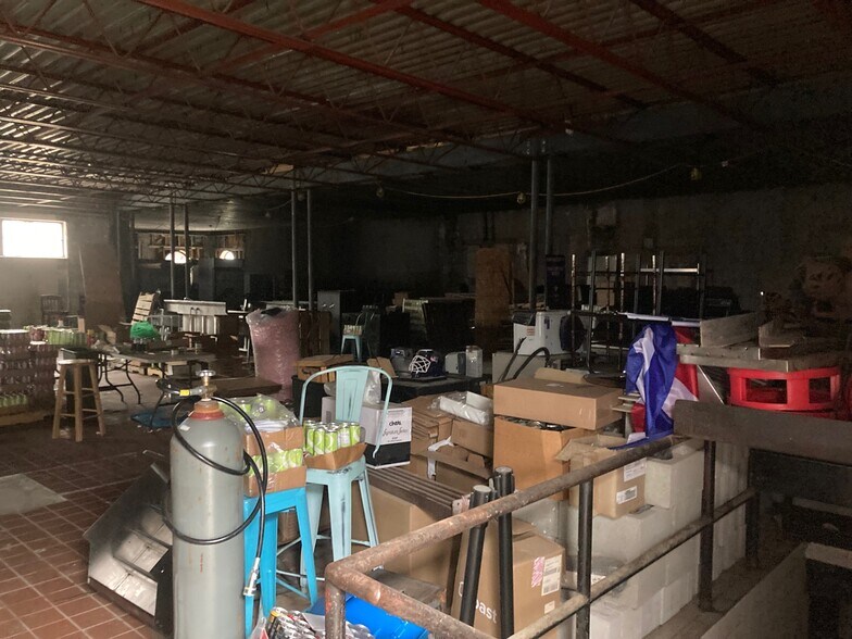 More Photos Of 907 W Broad St, Columbus Restaurant For Sale