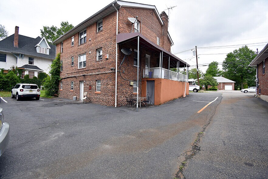 More Photos Of 1063 Palisade Ave, Fort Lee Office For Sale