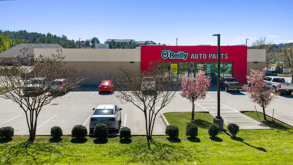 More Photos Of 2176 County 52 E rd, Pelham General Retail For Sale