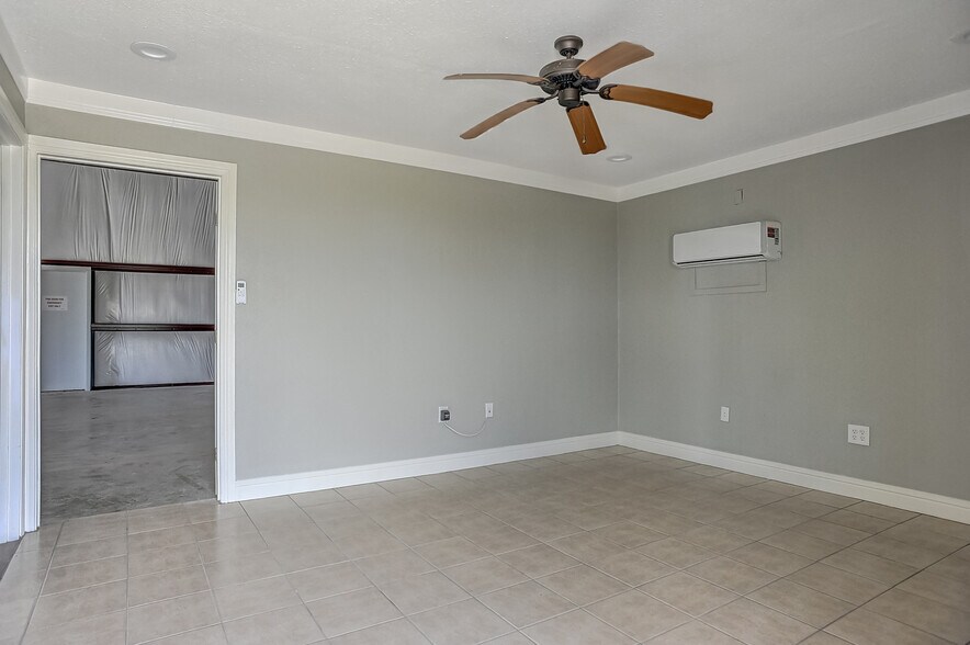 More Photos Of 6126 Private Road 902, Celina Warehouse For Sale