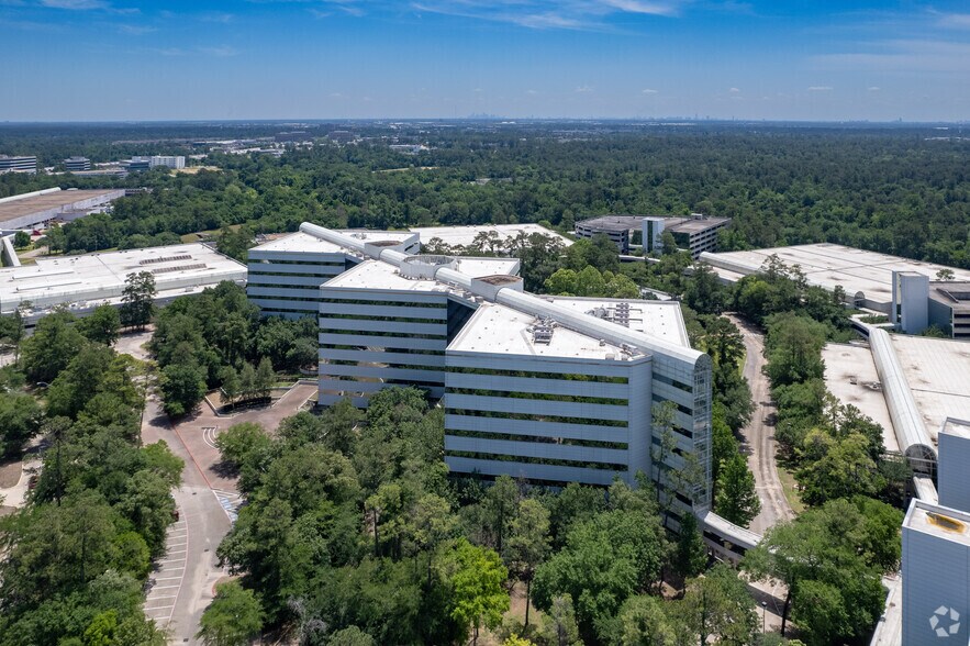 More Photos Of 11445 Compaq Center West Dr, Houston Office For Lease
