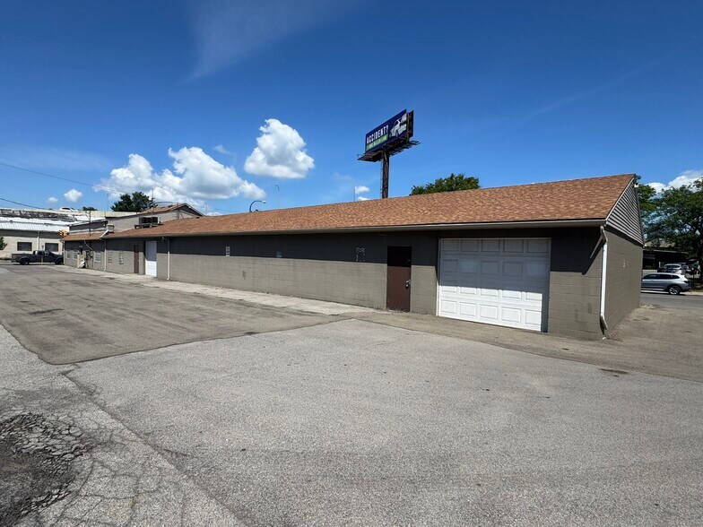 More Photos Of 1583 Niagara St, Buffalo Freestanding For Sale