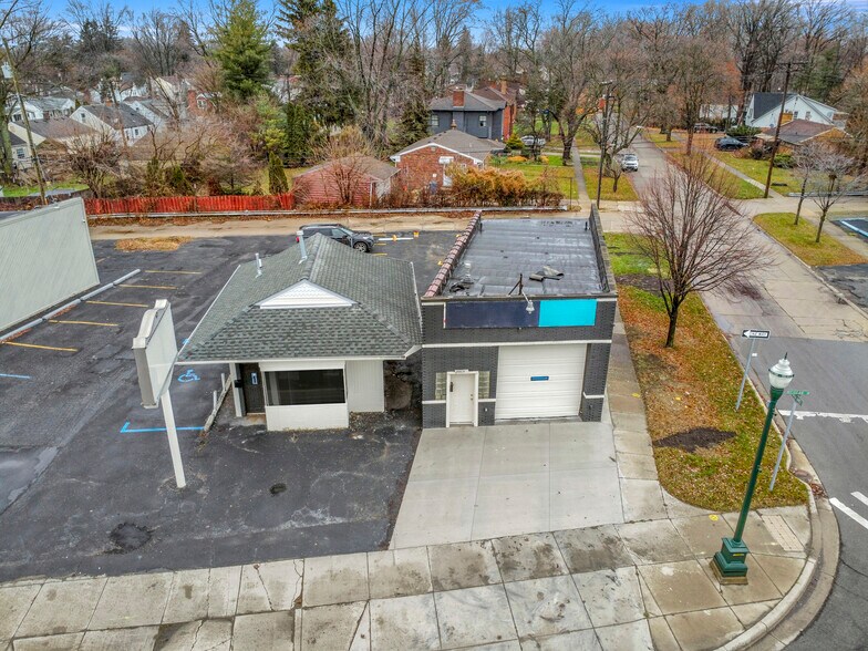 More Photos Of 35812 W Michigan Ave, Wayne Carwash For Lease