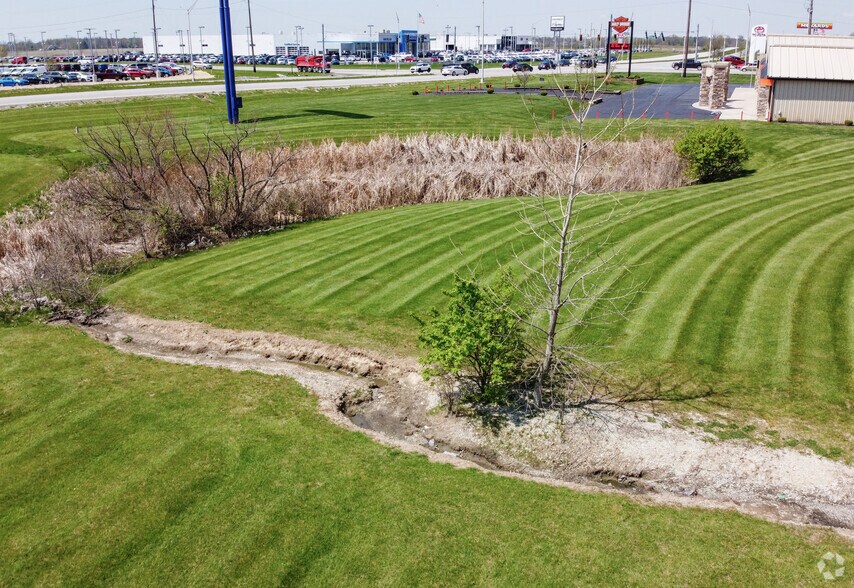 More Photos Of 6260 W McGalliard Rd, Muncie Land For Lease
