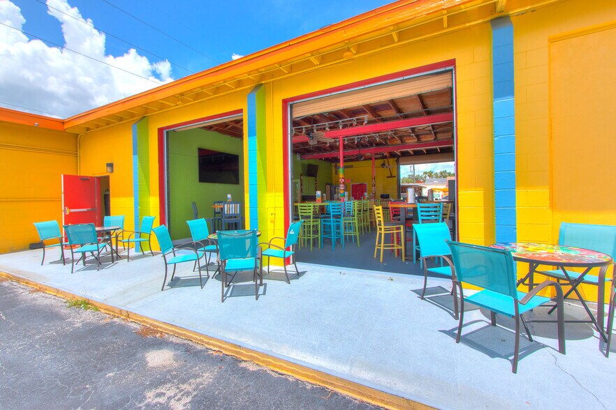 More Photos Of 301 S Belcher Rd, Clearwater Restaurant For Sale