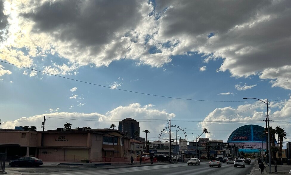 More Photos Of 3761 Royal Crest St, Las Vegas Office Residential For Sale