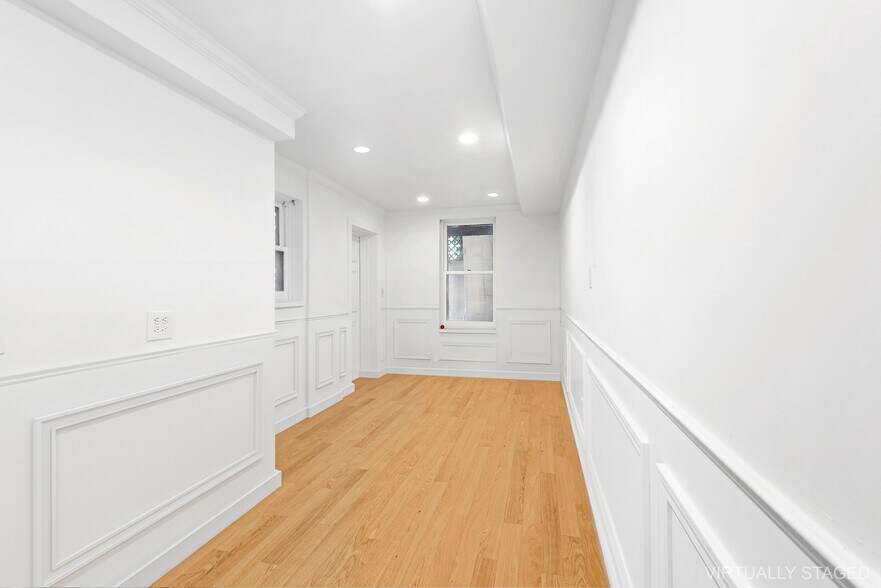 More Photos Of 124 E 36th St, New York Specialty For Sale