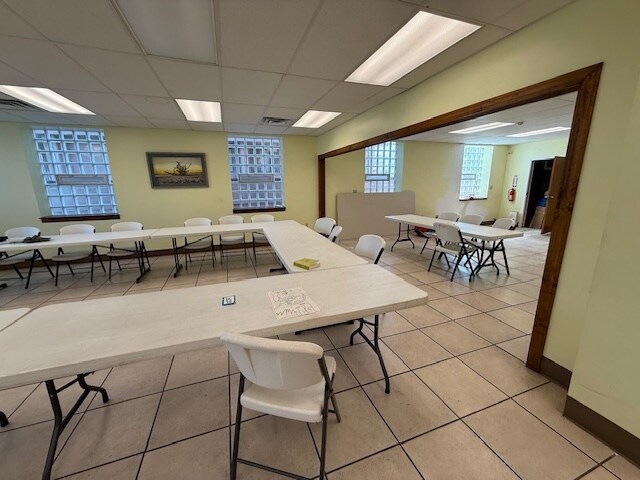 More Photos Of 12001 Shaker Blvd, Cleveland Medical For Sale