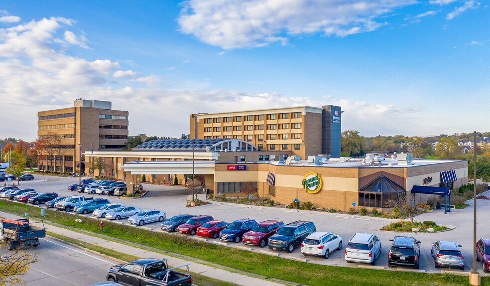 Primary Photo Of 1005 S Moorland Rd, Brookfield Hotel For Sale