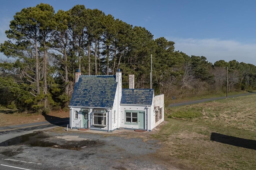 Primary Photo Of 3255 Stone Rd, Cape Charles Storefront Retail Office For Sale