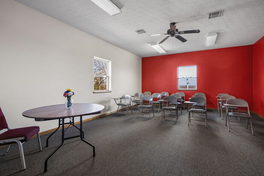 More Photos Of 25715 Highway 17, Waynesville Specialty For Sale