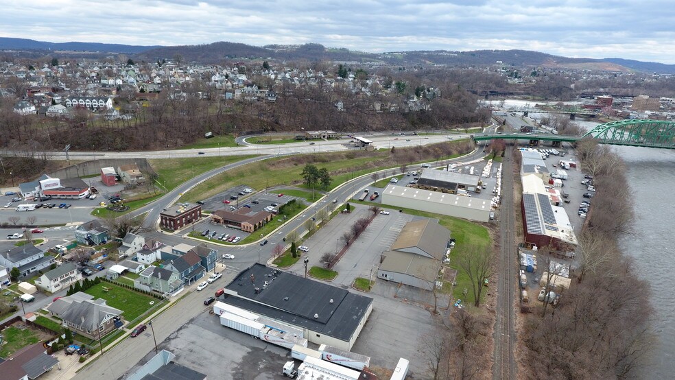 More Photos Of 80 Broad St, Phillipsburg Office Residential For Sale