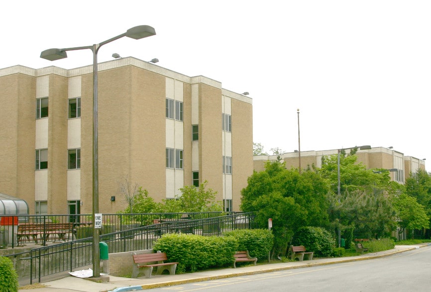 More Photos Of 5201 Old York Rd, Philadelphia Medical For Lease