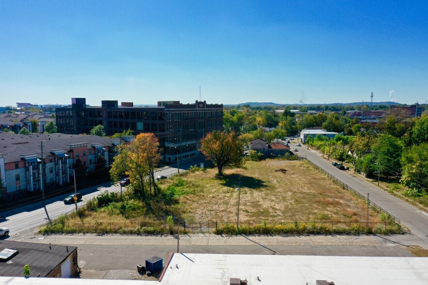 More Photos Of 1512 S 7th St, Louisville Land For Sale