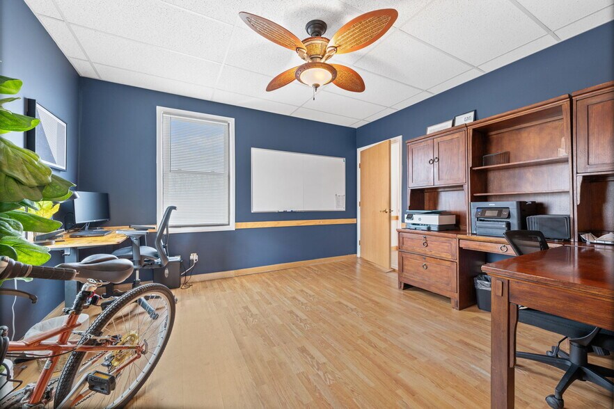 More Photos Of 28916 Euclid Ave, Wickliffe Office For Sale