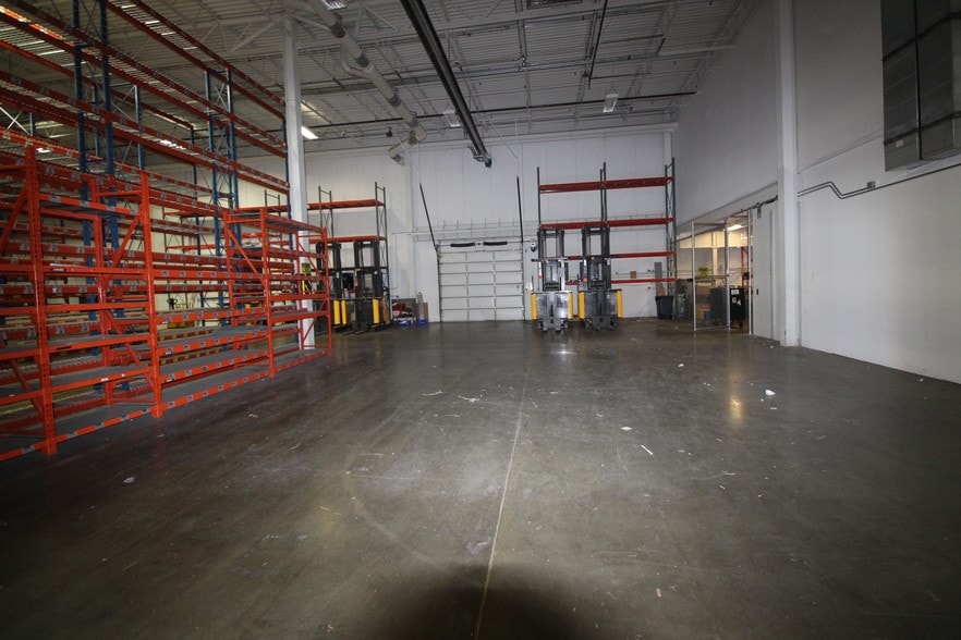 More Photos Of 5240 S 19th St, Lincoln Industrial For Sale