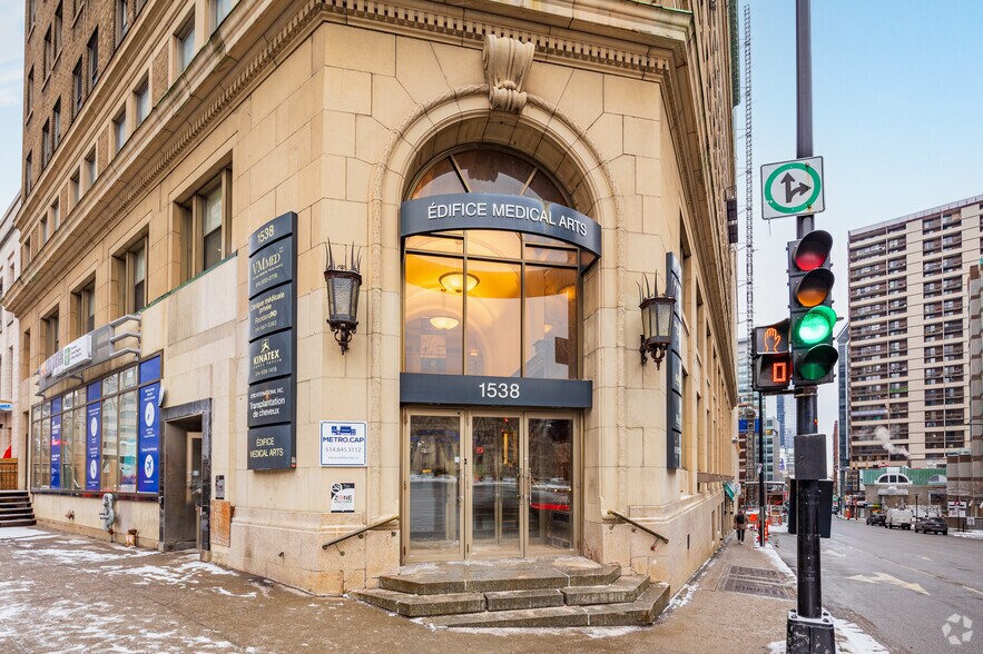 More Photos Of 1538 Rue Sherbrooke O, Montréal Medical For Lease