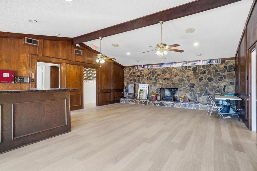 More Photos Of 2105-2107 W Shady Grove Rd, Irving Daycare Center For Sale