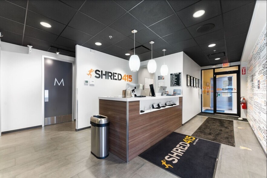 More Photos Of 230 E Ogden Ave, Hinsdale Medical For Sale