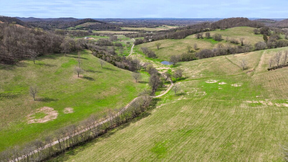 More Photos Of 0 McLaughlin Rd, Shelbyville Land For Sale
