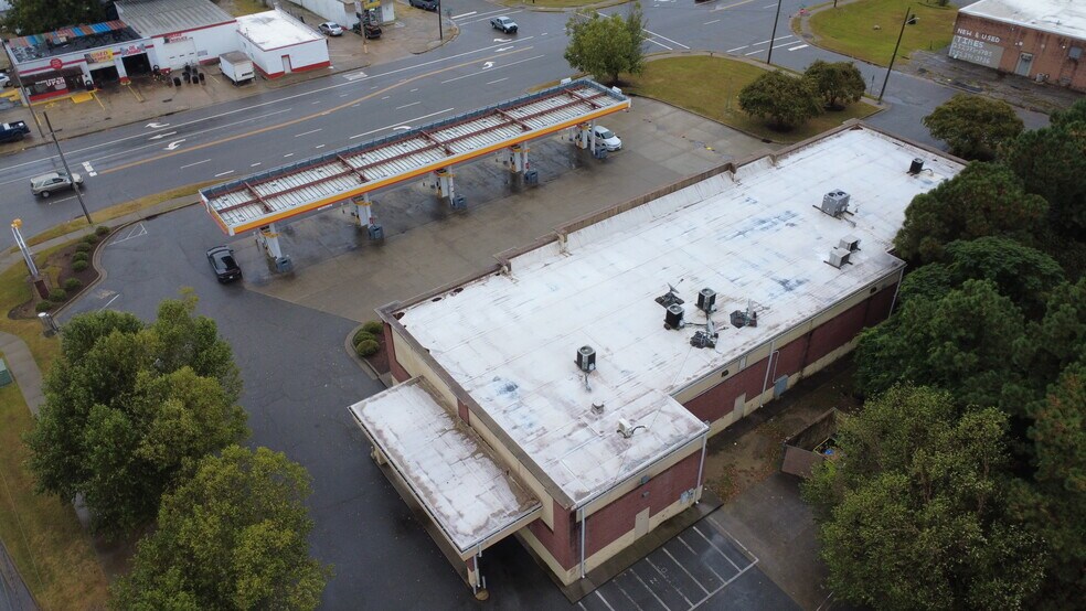 More Photos Of 1326-1334 W Raleigh Blvd, Rocky Mount General Retail For Sale
