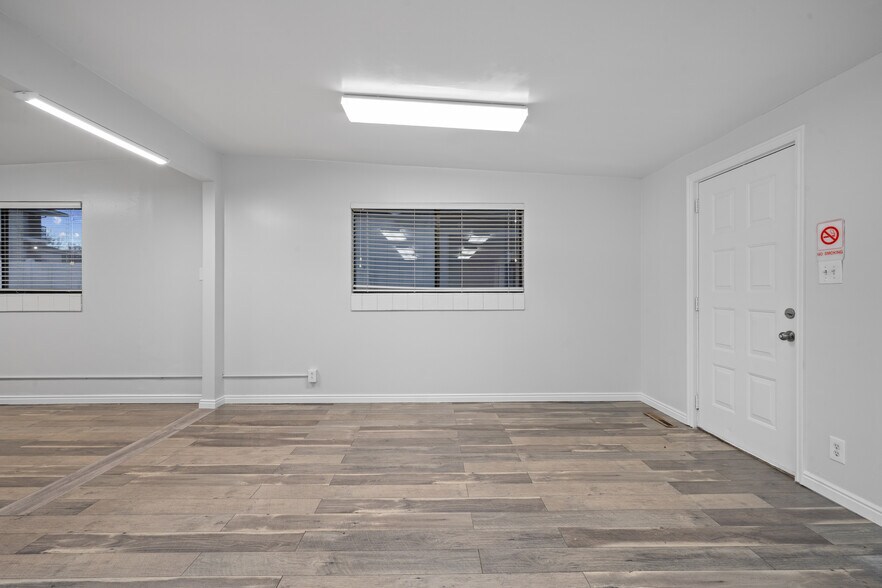 More Photos Of 9386 S Redwood Rd, West Jordan Office For Sale