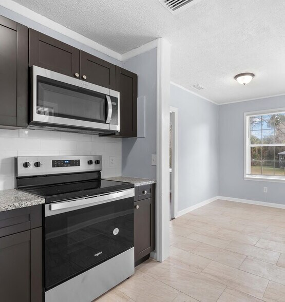 More Photos Of 219 Cherokee St, Jacksonville Specialty For Sale