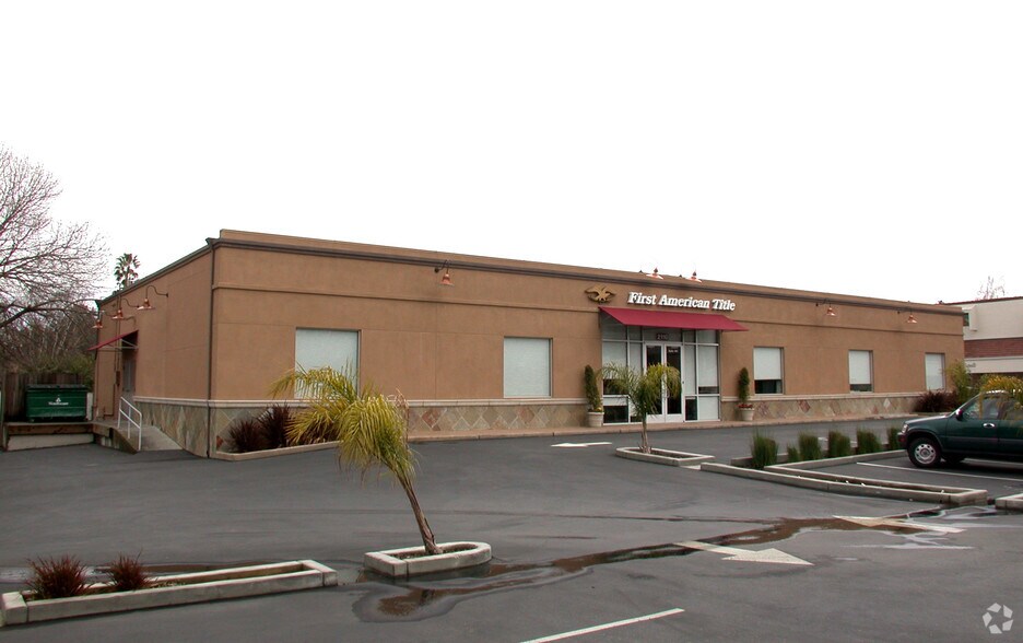 More Photos Of 2110 S Bascom Ave, Campbell Office For Lease