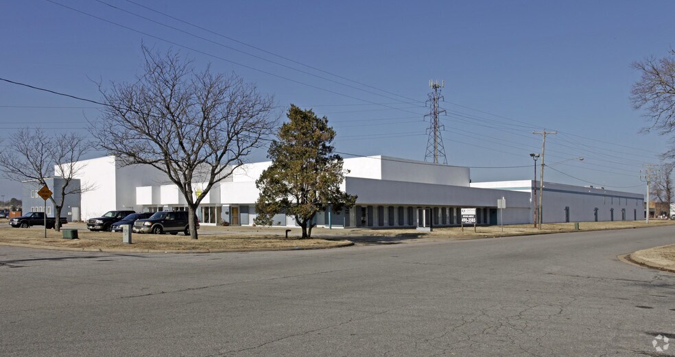 Primary Photo Of 1381-1397 Baker Rd, Virginia Beach Light Distribution For Lease