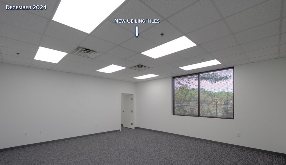 More Photos Of 1725 Westgate Pky, Atlanta Warehouse For Lease