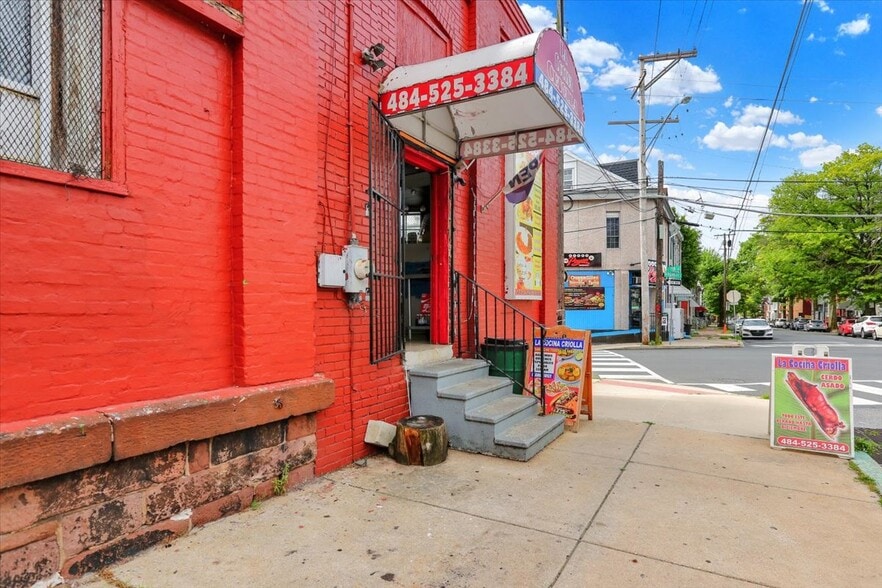 More Photos Of 701 Bingaman St, Reading Industrial For Sale