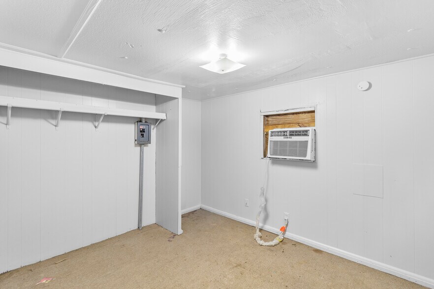 More Photos Of 31 Jackson Rd, Huntsville Apartments For Sale