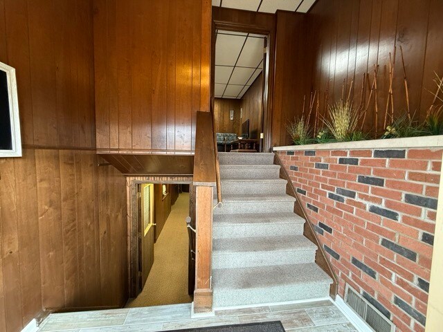 More Photos Of 401 N Main St, Princeton Office For Sale